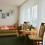 Alojamento de Acomodação e Pequeno-almoço Pensjonat Radzik Kołobrzeg