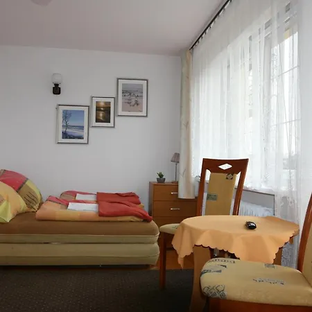 Pensjonat Radzik Oda ve Kahvaltı *