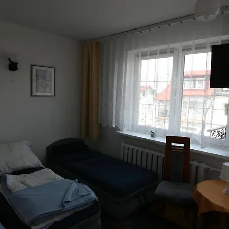 Pensjonat Radzik فندق مبيت وإفطار كولوبرزيغ